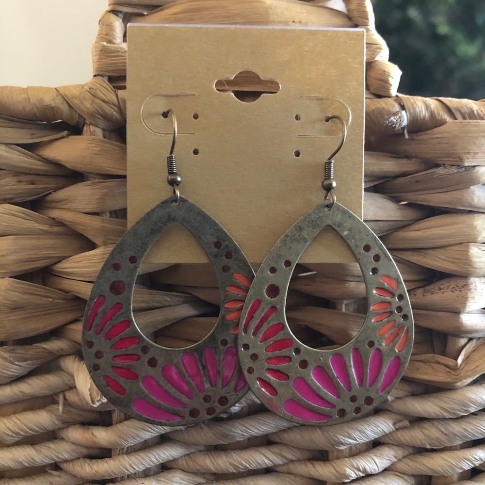 Vintage colorful painted brass tone disc earrings